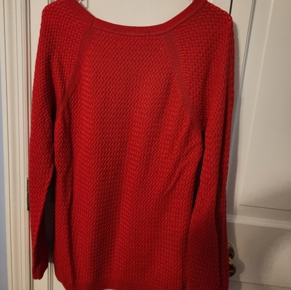 Red light weight ribbed sweater. Like New. Scoop Neck. XL - Picture 9 of 11
